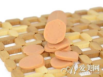  要减肥先去油！9种减肥食品 刮油排毒 