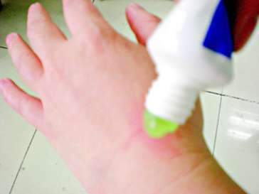 你想不到的牙膏的九种神奇作用