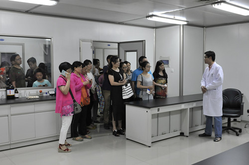 郑州市卫生计生系统举办食品安全市民体验活动