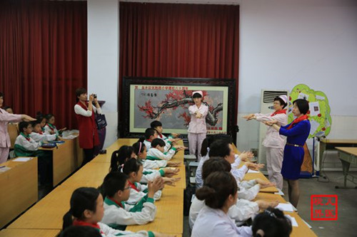发扬南丁格尔精神 郑州市儿童医院献礼护士节