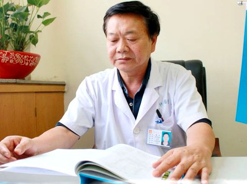 省肿瘤医院中西医结合科主任杨峰